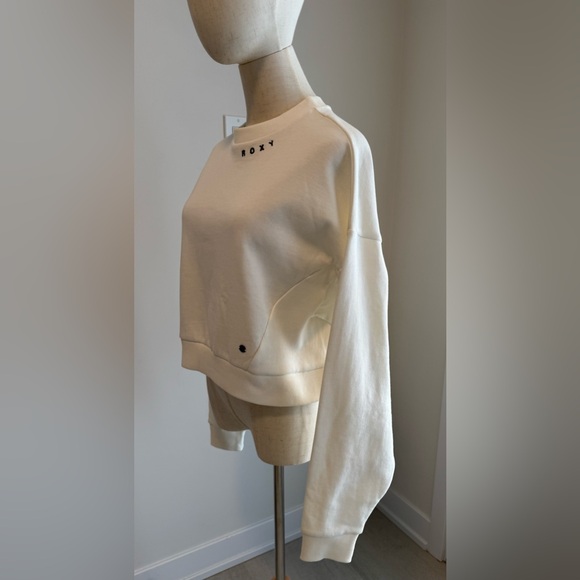 Roxy Women's White Cropped Sweatshirt - Picture 5 of 11